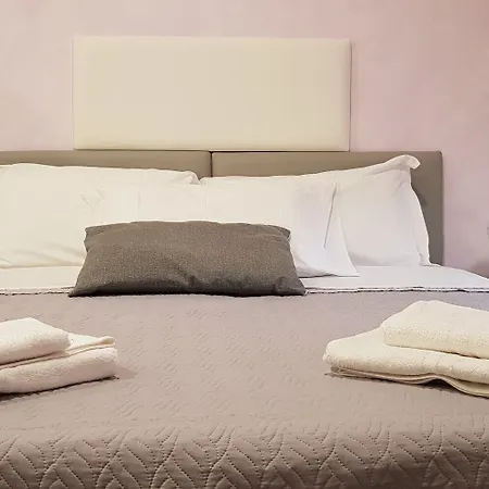 Konukevi Terry's House 4*